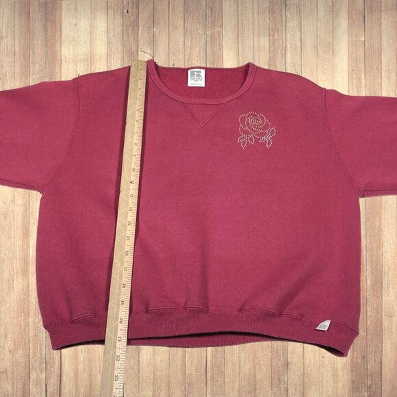 Vintage Russell Womens Sweatshirt Top M Red Studded Flower Crop Boxy Sweater USA - Picture 7 of 12